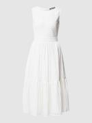 Swing Ärmelloses Brautkleid in Offwhite, Größe 44