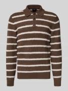 MCNEAL Strickpullover mit Kentkragen in Mittelbraun, Größe S