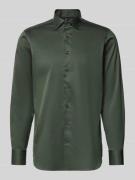 OLYMP SIGNATURE SLIM FIT Slim Fit Businesshemd mit Kentkragen in Oliv,...