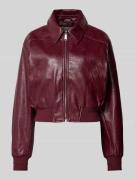 Calvin Klein Jeans Cropped Jacke in Leder-Optik in Bordeaux, Größe L