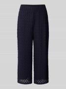 s.Oliver BLACK LABEL Wide Leg Culotte mit Spitzenmuster in Marine, Grö...