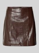 HUGO Regular Fit Mini-Rock in Lederoptik in Schoko, Größe 36