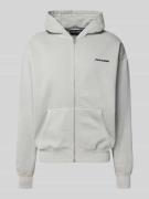 Pegador Oversized Sweatjacke mit Kapuze und Logo-Stitching in Hellgrau...