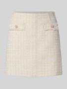 Guess Minirock in Bouclé-Optik Modell 'DAPHNEE' in Offwhite, Größe M