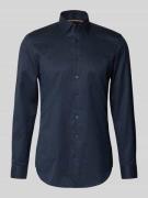 Jake*s Super Slim Fit Businesshemd aus Two Ply mit Kentkragen in Marin...