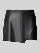 Only Regular Fit Skort in Kunstleder-Optik Modell 'MIST' in Black, Grö...