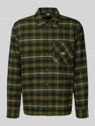 Dickies Regular Fit Freizeithemd mit Brusttasche in Dunkelbraun, Größe...