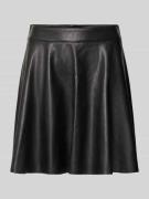 Only Ausgestellter Mini-Rock in Leder-Optik Modell 'LUNA' in Black, Gr...