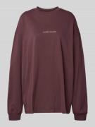 Karo Kauer Oversized Longsleeve mit Label-Stitching in Pflaume, Größe ...