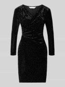 Apricot Knielanges Kleid mit V-Ausschnitt in Black, Größe M