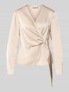Neo Noir Regular Fit Wickelbluse aus Satin Modell 'Petris' in Beige, G...