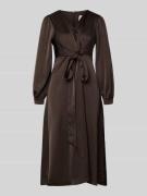 Neo Noir Midikleid mit V-Ausschnitt Modell 'RIMINI' in Dunkelbraun, Gr...