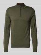 HECHTER PARIS Strickpullover mit Stehkragen und Reißverschluss in Oliv...