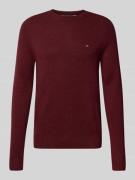 Tommy Hilfiger Regular Fit Strickpullover aus feinster Wolle in Bordea...