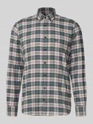 bugatti Freizeithemd mit Knopfleiste in Khaki, Größe L