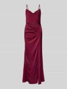 Laona Slim Fit Abendkleid mit Raffungen in Bordeaux, Größe 32