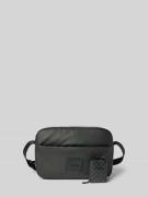 CK Calvin Klein Handtasche mit Label-Patch und verstellbarem Schulterr...