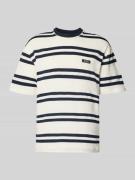 Guess T-Shirt mit Label-Detail in Weiss, Größe L