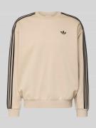 adidas Originals Sweatshirt mit Label-Stitching in Beige, Größe L