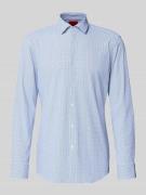 HUGO Slim Fit Businesshemd mit Kentkragen Modell 'KENNO' in Hellblau, ...