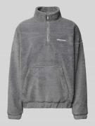 Pegador Troyer mit elastischen Abschlüssen Modell 'Puka' in Mittelgrau...