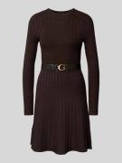 Guess Knielanges Kleid mit Taillengürtel in Dunkelbraun, Größe S