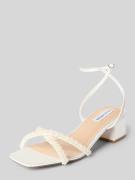 Steve Madden Sandaletten mit Strasssteinbesatz Modell 'Gabby' in Weiss...