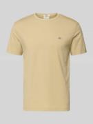 Gant Regular Fit T-Shirt mit Logo-Stitching in Beige, Größe 3XL