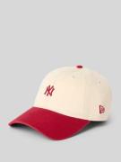 New Era Baseball Cap mit Motiv-Stitching Modell '9TWENTY®' in Rot, Grö...