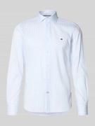 Tommy Hilfiger Tailored Slim Fit Businesshemd aus Baumwoll-Mix in Bleu...