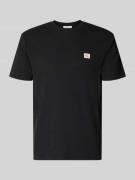 Calvin Klein Jeans Regular Fit T-Shirt mit Logo-Patch in Black, Größe ...