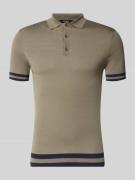 Guess Slim Fit Poloshirt aus Lyocell-Seide-Mix in Oliv, Größe L