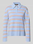 Gina Tricot Regular Fit Poloshirt mit Viskose-Anteil in Hellblau, Größ...