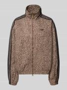 adidas Originals Regular Fit Jeansjacke aus reine Baumwolle in Mittelb...