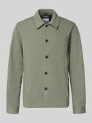 Lindbergh Relaxed Fit Hemdjacke mit Brusttasche in Oliv, Größe L
