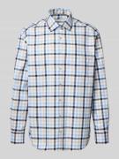 ETERNA Regular Fit Business-Hemd mit Kentkragen in Sand, Größe 40