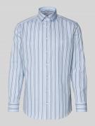 OLYMP Regular Fit Business-Hemd mit Streifenmuster und Kentkragen in B...