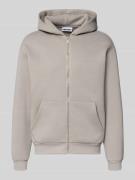 REVIEW Sweatjacke mit Känguru-Tasche in Hellgrau, Größe L