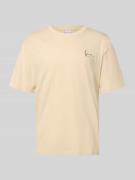 KARL KANI Relaxed Fit T-Shirt mit Logo-Stitching in Ecru, Größe L