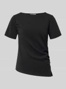 My Essential Wardrobe T-Shirt in asymmetrischer Form Modell 'Helle' in...