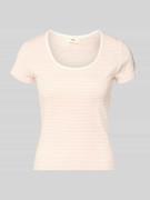 Levi's® Slim Fit T-Shirt aus reiner Baumwolle Modell 'SWEETIE' in Ecru...