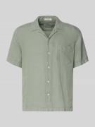 Gant Regular Fit Leinenhemd mit Brusttasche und Label-Stitching in Sch...
