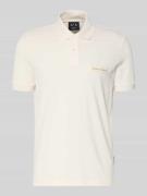 ARMANI EXCHANGE Regular Fit Poloshirt mit Label-Detail in Offwhite, Gr...