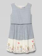 Happy Girls Kleid mit Rundhalsausschnitt in Ecru, Größe 98