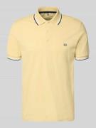 Christian Berg Men Regular Fit Poloshirt mit Kontraststreifen in Hellg...