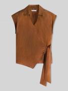Tommy Hilfiger Regular Fit Leinenbluse in Wickeloptik in Mittelbraun, ...