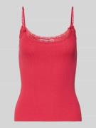 REVIEW Slim Fit Top mit Spitzenbesatz Modell 'Ajour' in Rot, Größe L