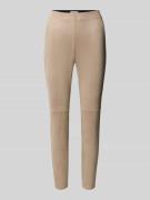 Christian Berg Woman Slim Fit Hose in verkürzter Passform in Mud, Größ...
