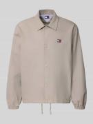 Tommy Jeans Regular Fit Hemdjacke aus reiner Baumwolle in Beige, Größe...