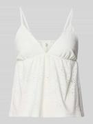 Only Regular Fit Trägertop mit Lochmuster Modell 'SMILLA' in Offwhite,...